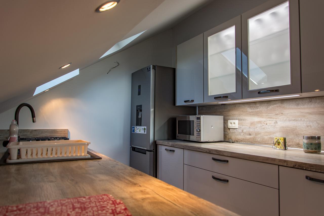 Apartmani Mendula บุดวา ภายนอก รูปภาพ